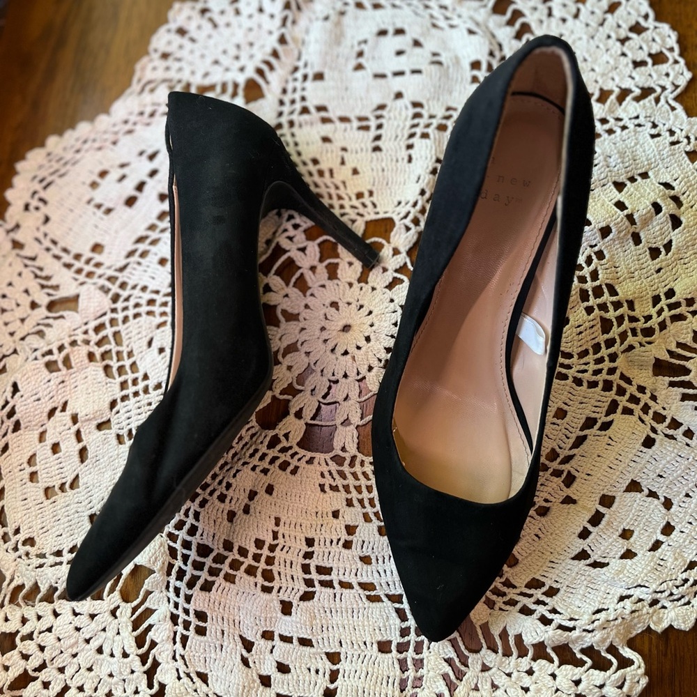 A New Day Black 3” Heels – Size 8 – Excellent Condition